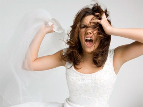 Problems with wedding vendors and unhappy brides